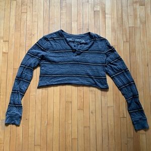 VINTAGE long sleeve crop top